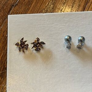 Set of two clip on earrings